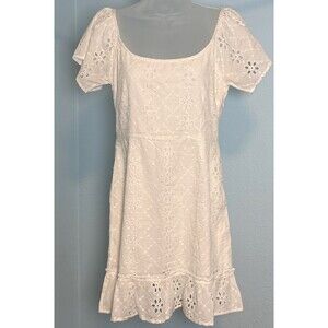 MinkPink Medium White Eyelet Sundress Off Shoulder Lined Mink Pink